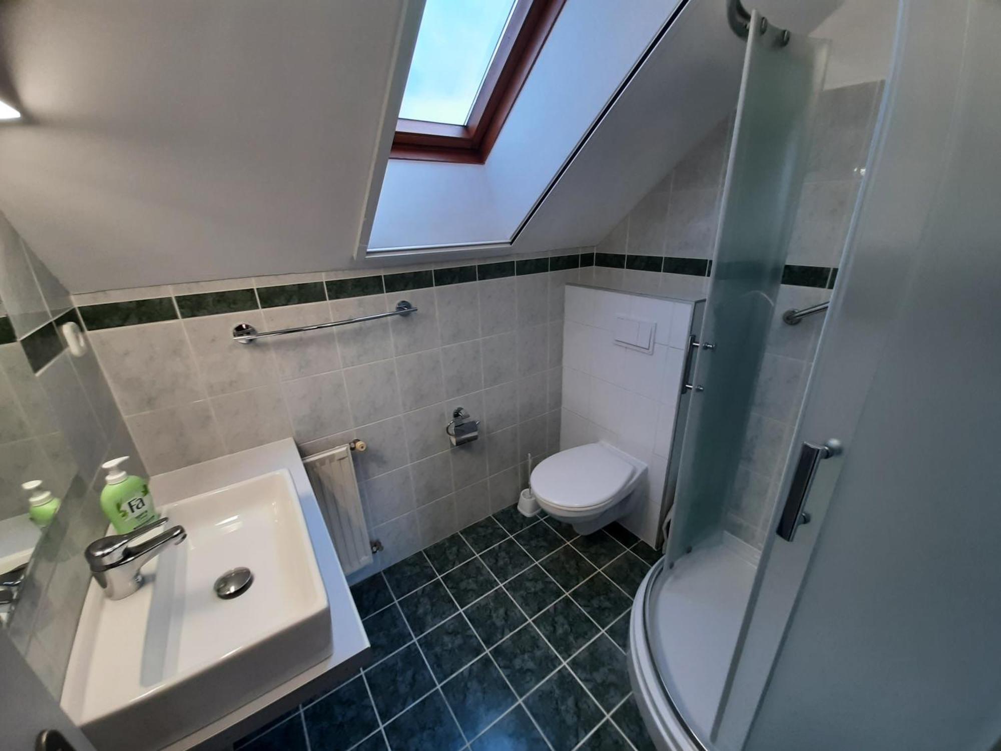 Madach Apartman Hévíz Exteriör bild
